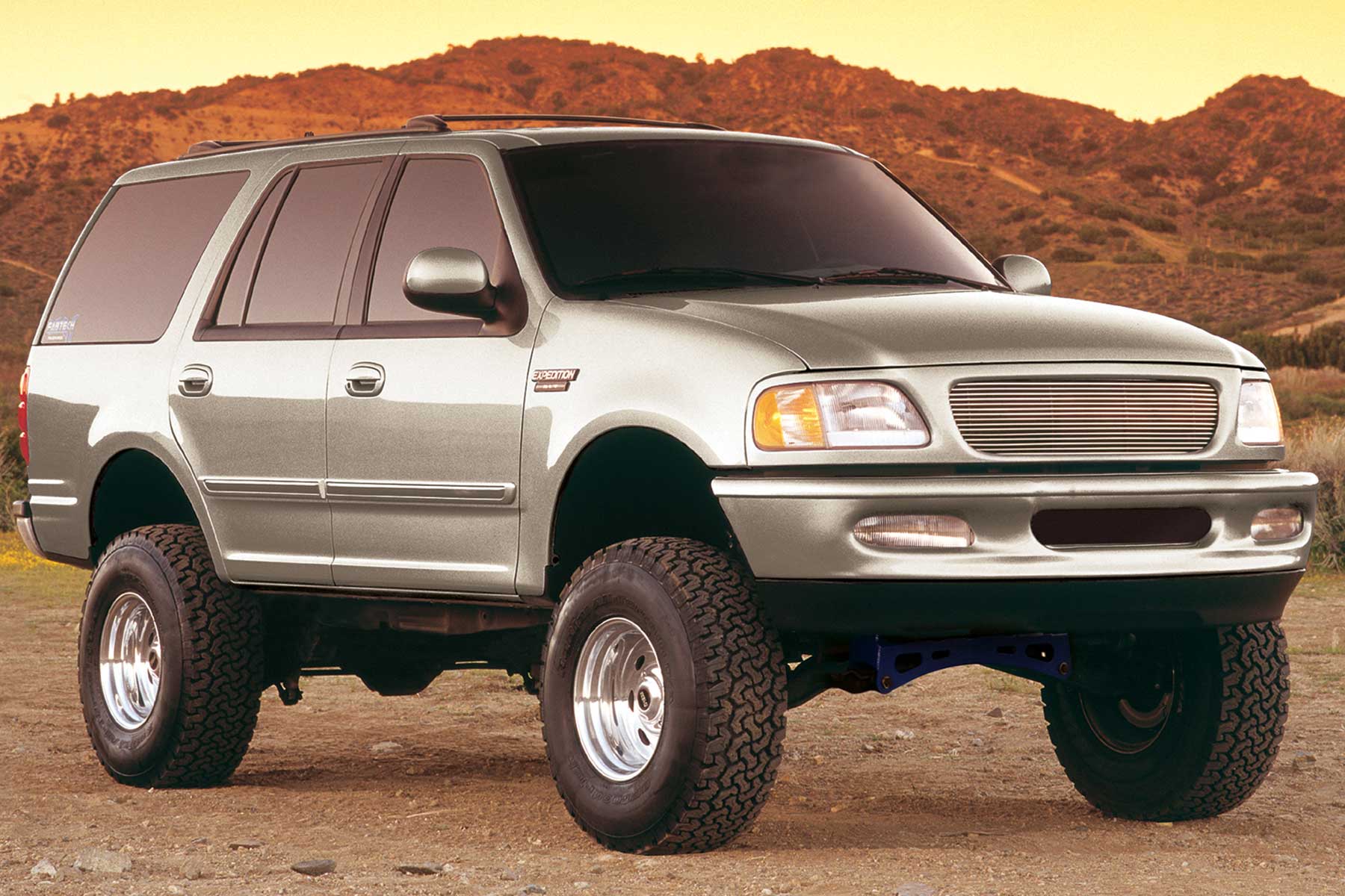 6" Performance System w/ Stealth Shocks & Rear Coils - K2006M | Fabtech Motorsports
