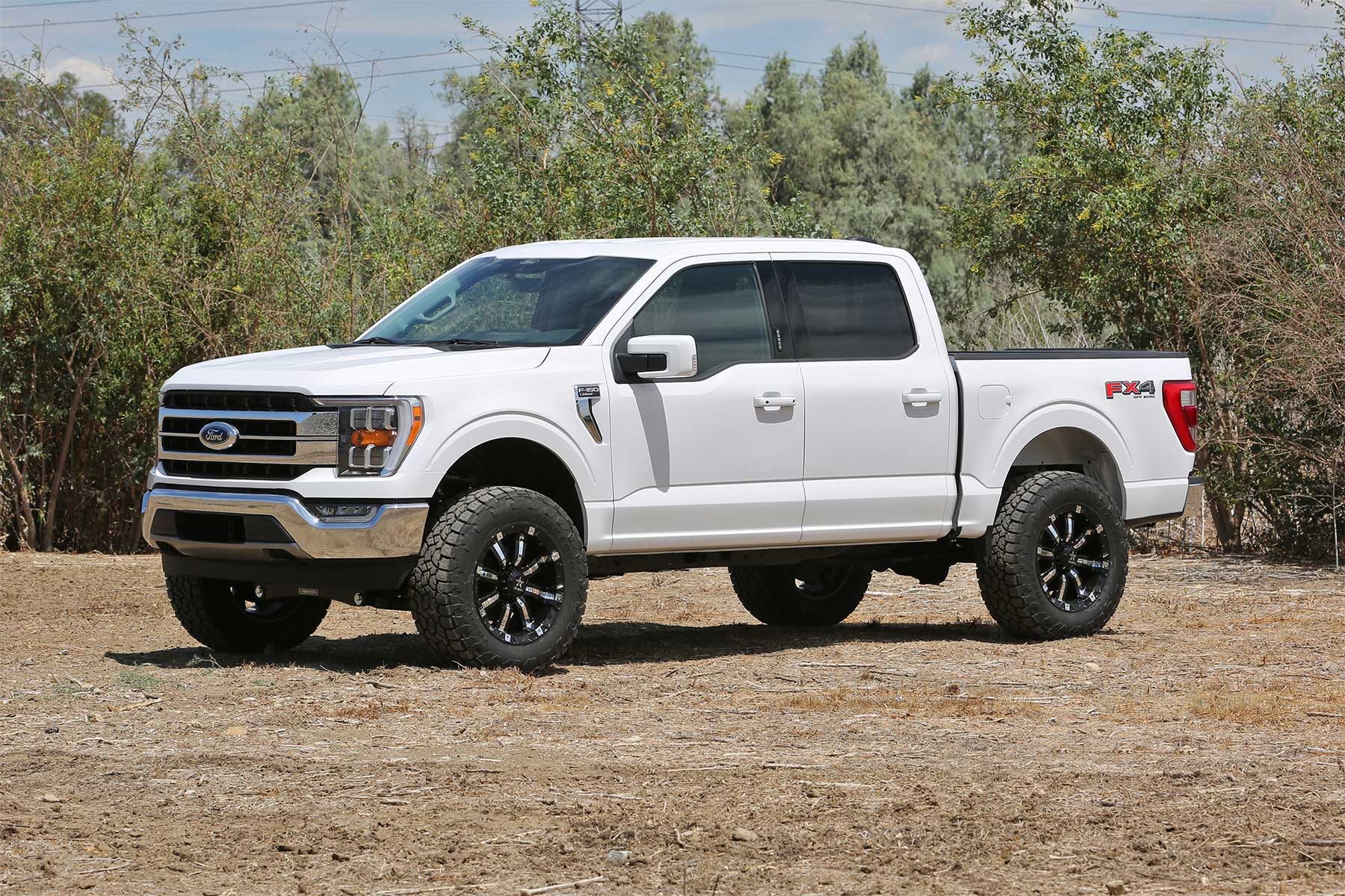 Fabtech K2160M 4 Inch Budget Lift System With Stealth Monotube Shocks - Suspension Lift Kit With Shocks